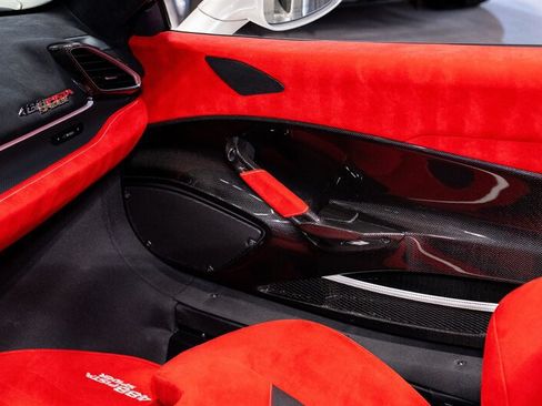Used 2020 Ferrari 488 Pista Spider RWD image 11