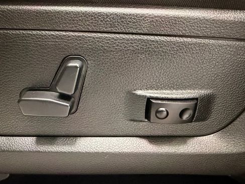 Used 2018 RAM 1500 Sport AWD/4WD image 28