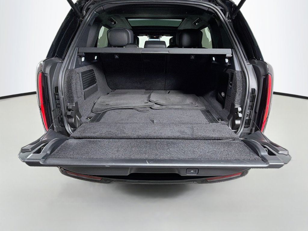 Certified 2025 Land Rover Range Rover Long Wheelbase Autobiography AWD/4WD image 28