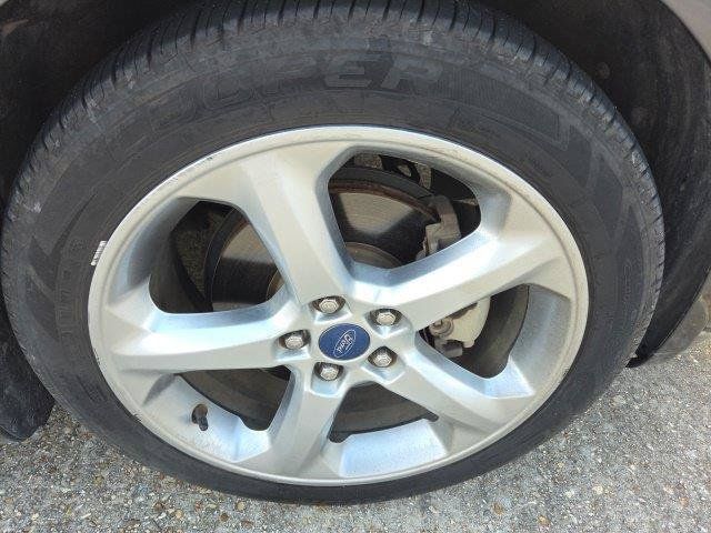 Used 2016 Ford Fusion SE w/ Equipment Group 201A FWD image 13