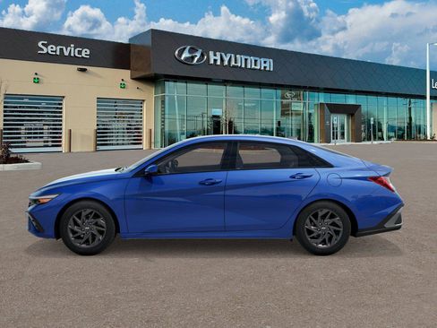 New 2026 Hyundai Elantra Blue image 3
