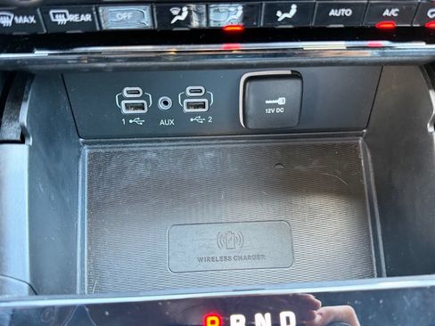 Certified 2024 Jeep Grand Cherokee L Limited w/ Luxury Tech Group II AWD/4WD image 29