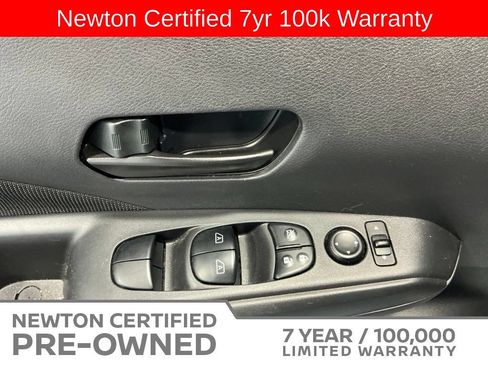 Used 2023 Nissan Kicks S FWD image 19