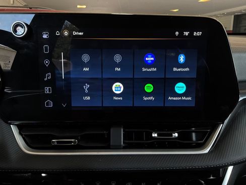 Used 2025 Chevrolet Equinox LT FWD image 30