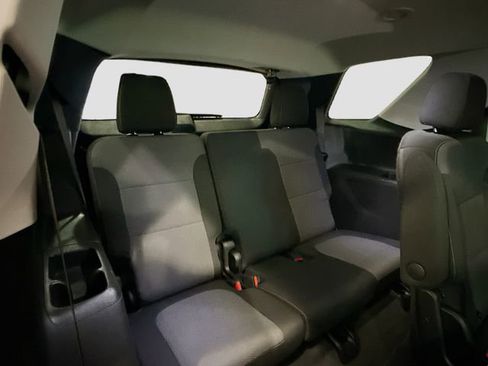 Used 2019 Chevrolet Traverse LT image 27