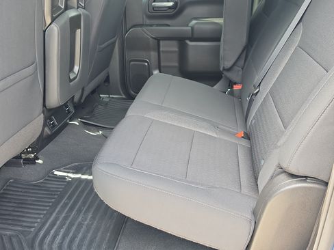 Used 2022 Chevrolet Silverado 1500 Custom RWD image 16