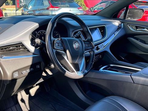 Used 2022 Buick Enclave Premium image 16