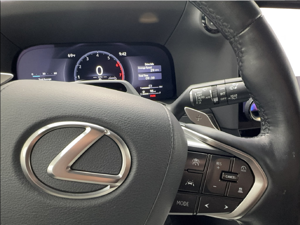 Used 2024 Lexus GX 550 AWD/4WD image 48