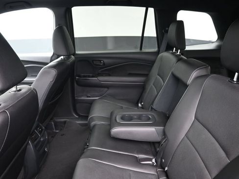 Used 2023 Honda Passport EX-L image 28