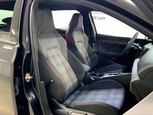 Used 2022 Volkswagen GTI S image 8