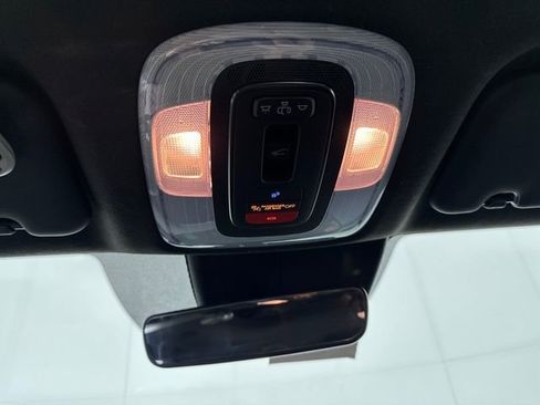 Certified 2025 Hyundai Elantra Limited image 54