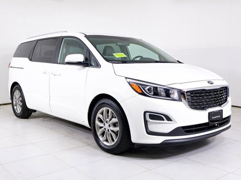 Used 2021 Kia Sedona EX image 30