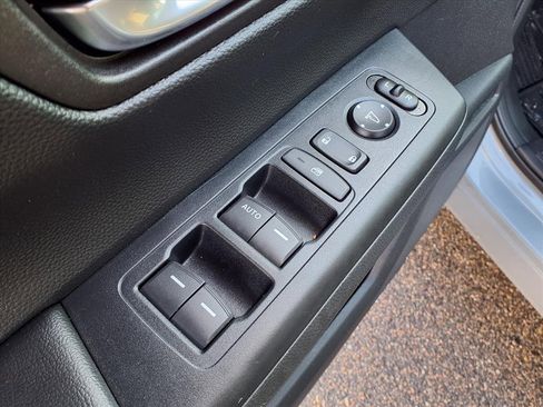 Used 2026 Honda CR-V LX image 13