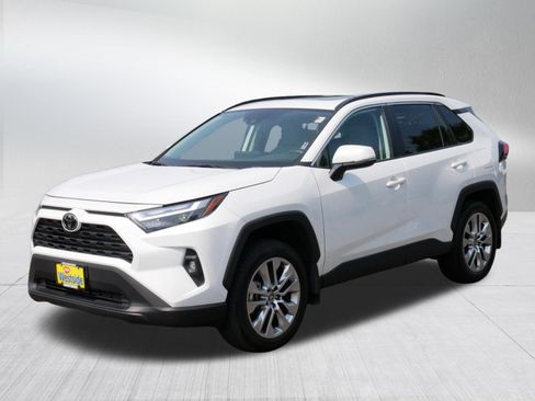Used 2025 Toyota RAV4 XLE Premium w/ Weather Package AWD/4WD image 3