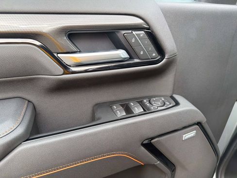 New 2026 GMC Sierra 2500 AT4 w/ AT4 Premium Plus Package AWD/4WD image 18