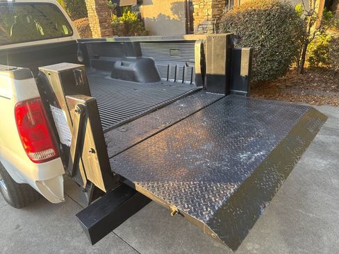 Used 2006 Ford F350 Lariat image 4