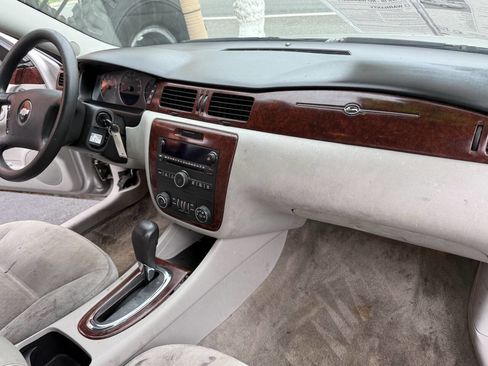 Used 2007 Chevrolet Impala LT image 16