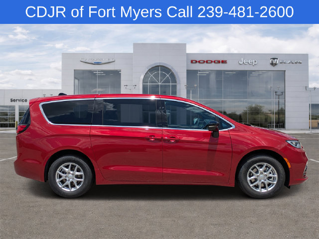 New 2026 Chrysler Pacifica Select FWD image 2