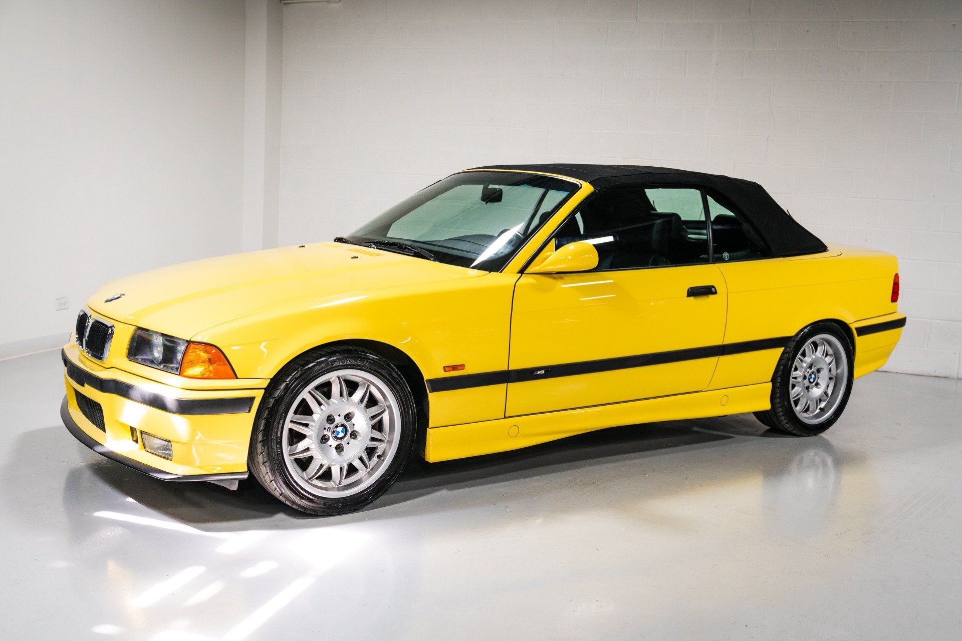 Used 1999 BMW M3 Convertible RWD image 34