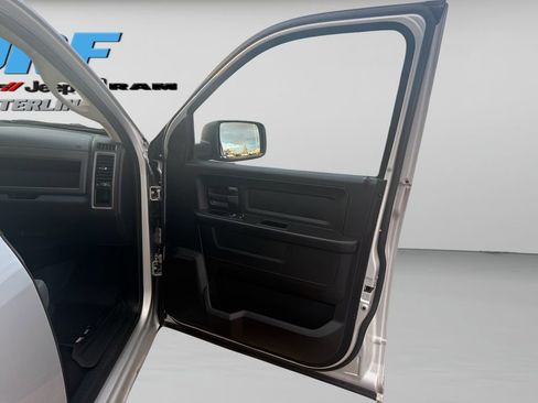 Used 2016 RAM 1500 Tradesman w/ Popular Equipment Group image 12