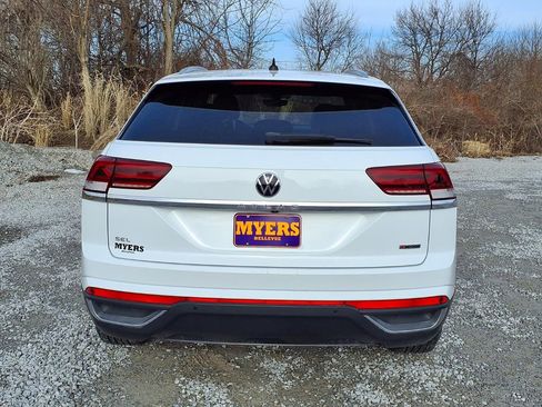 Used 2021 Volkswagen Atlas Cross Sport SEL image 30