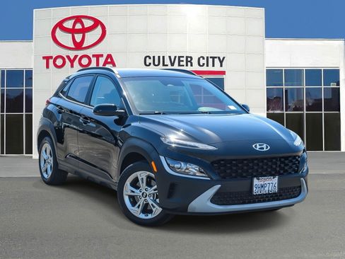 Used 2023 Hyundai Kona SEL w/ Cargo Package AWD/4WD image 1