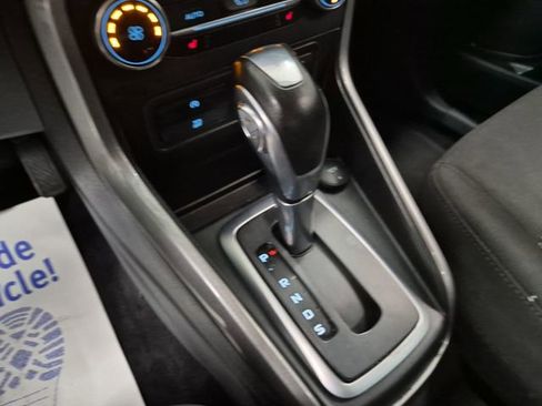 Used 2020 Ford EcoSport SE w/ SE Convenience Package image 26