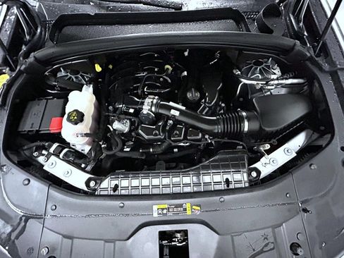 Used 2023 Jeep Grand Cherokee Limited AWD/4WD image 24