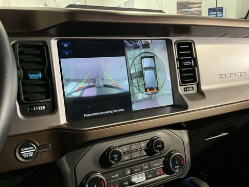 Used 2022 Ford Bronco Outer Banks image 27