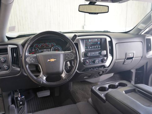 Used 2017 Chevrolet Silverado 1500 LT w/ High Desert Package AWD/4WD image 11