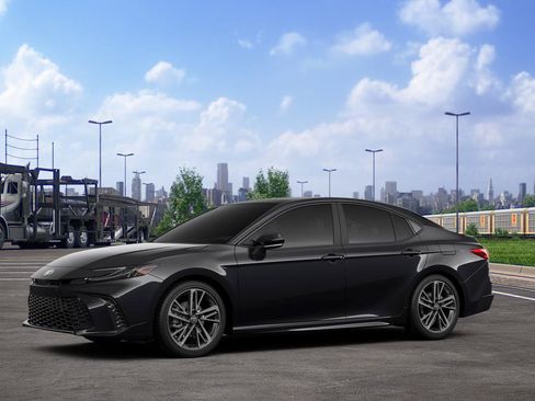 New 2026 Toyota Camry XSE FWD image 4
