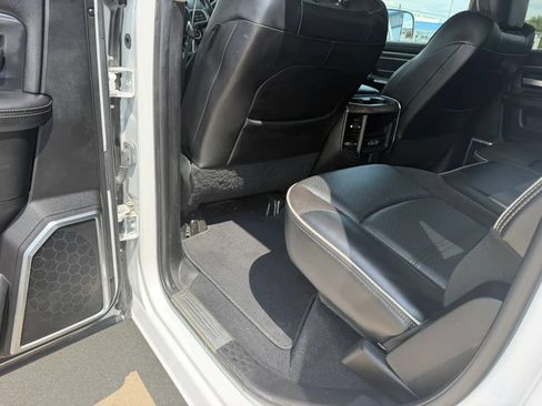 Used 2019 RAM 2500 Laramie w/ Cold Weather Group AWD/4WD image 48