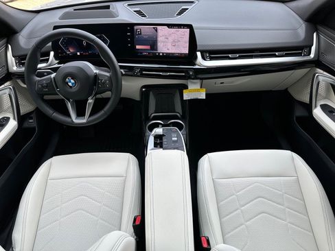 New 2026 BMW X2 xDrive28i w/ Technology Package image 22