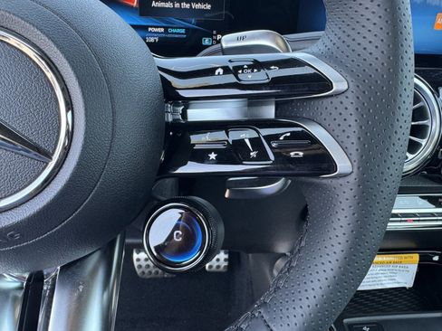 New 2026 Mercedes-Benz GLB 35 AMG 4MATIC image 24