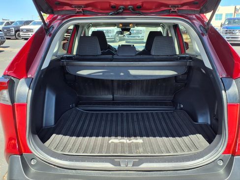 Used 2019 Toyota RAV4 LE w/ All Weather Liner Package AWD/4WD image 16