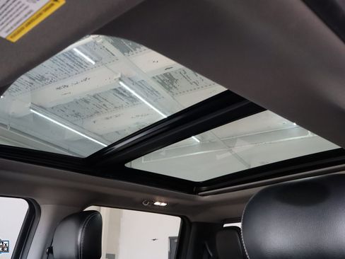 Used 2018 Ford F150 Lariat image 26