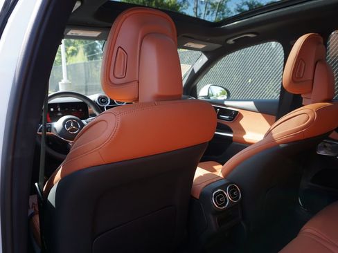 Certified 2026 Mercedes-Benz GLC 300 image 50
