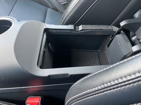 Used 2025 Ford Mustang Premium RWD image 32