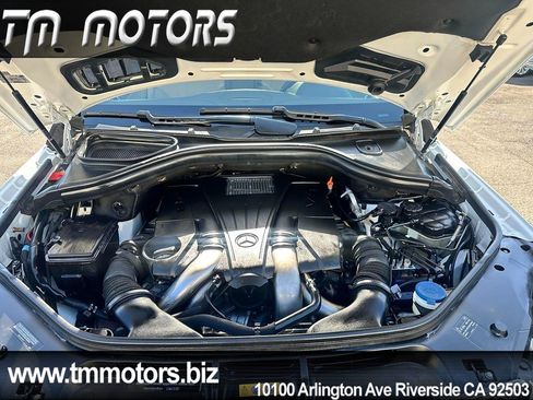 Used 2014 Mercedes-Benz GL 450 4MATIC image 25