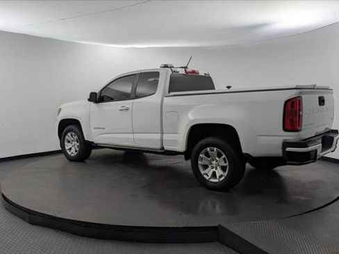 Used 2022 Chevrolet Colorado LT w/ Fleet Safety Package RWD image 6