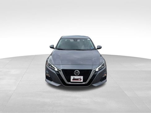Used 2022 Nissan Altima 2.5 SV FWD image 9
