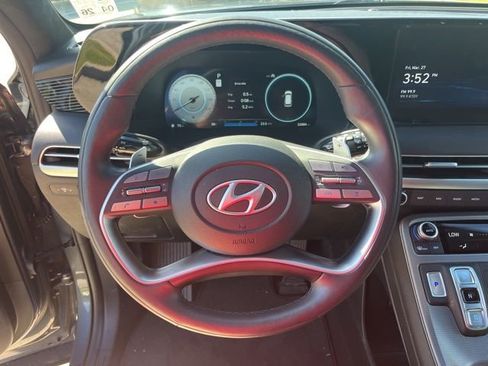Used 2024 Hyundai Palisade Calligraphy image 16