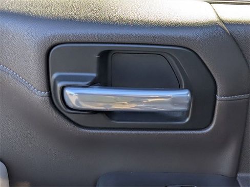 Used 2020 GMC Sierra 1500 SLT image 28