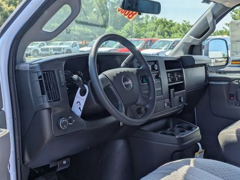 New 2026 GMC Savana 2500 w/ Chrome Appearance Package RWD image 14
