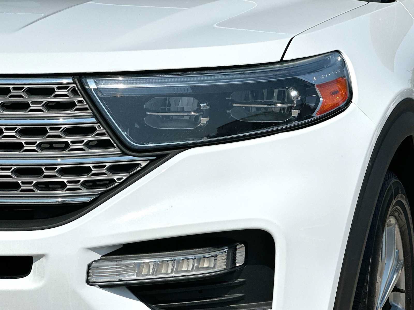 Used 2023 Ford Explorer Limited RWD image 16