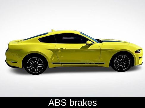 Used 2021 Ford Mustang Premium image 7