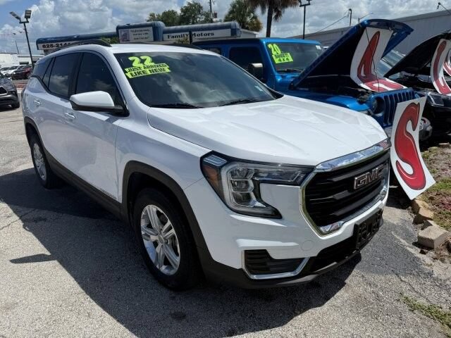 Used 2022 GMC Terrain SLE w/ Driver Convenience Package AWD/4WD image 1