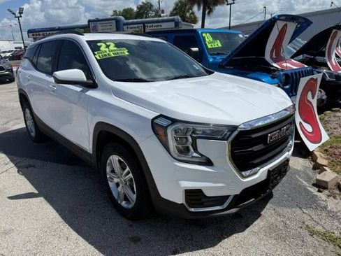 Used 2022 GMC Terrain SLE w/ Driver Convenience Package AWD/4WD image 1