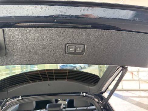 New 2026 Audi Q8 Premium Plus image 11