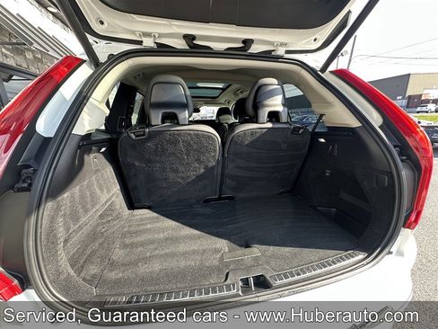 Used 2023 Volvo XC90 B6 Plus image 17